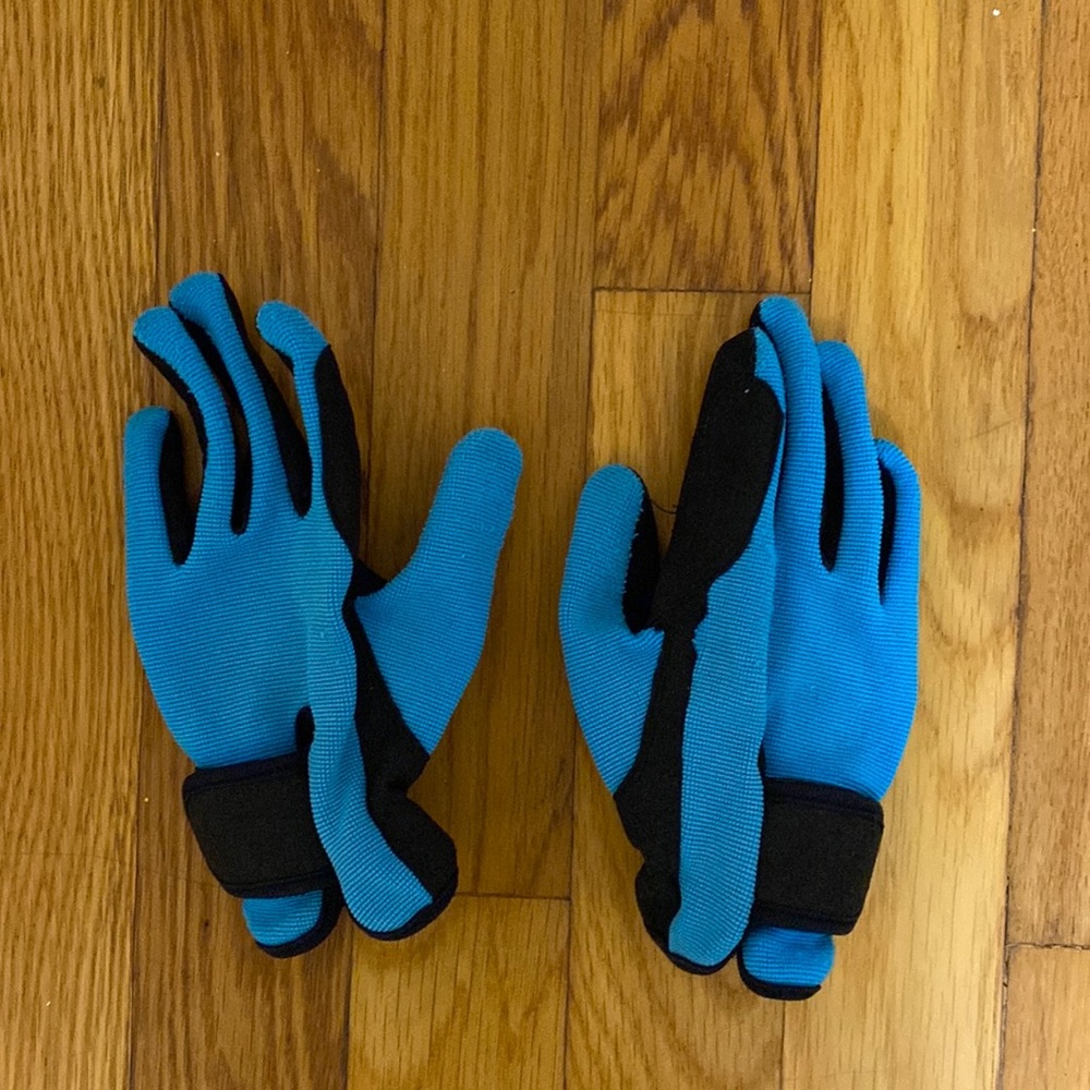 Mashfa kids riding gloves